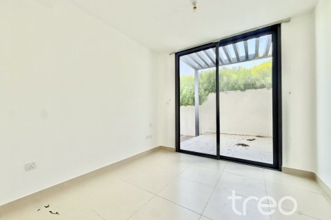 Villa de 4 chambres à Maple 3, UAE No. 220824 13