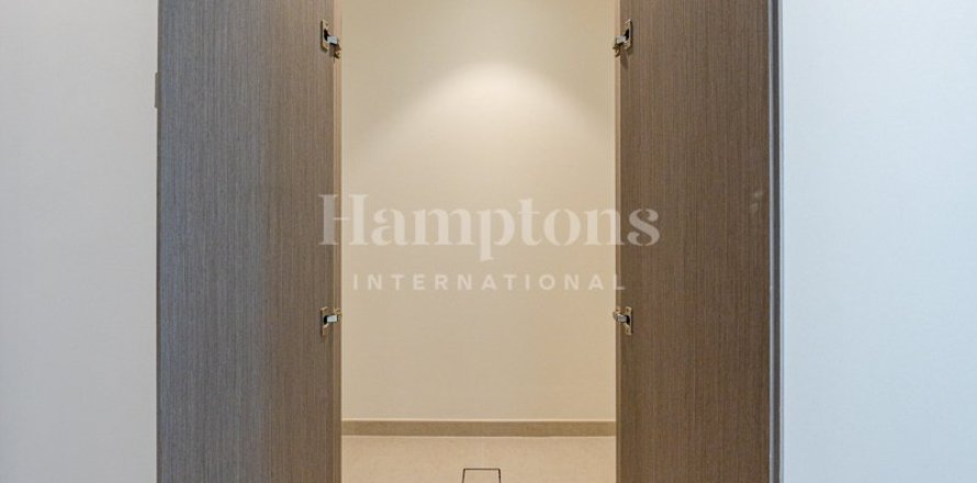 Appartement de 3 chambres à Grandeur Residences, UAE No. 151194