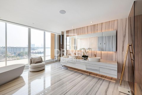 Appartement de 4 chambres à The Crescent, UAE No. 211297 25