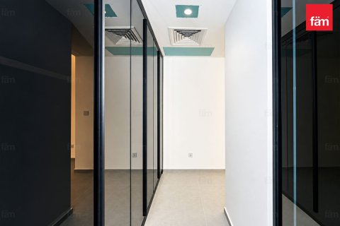 Apartment de 3 dormitorios en Dubai, UAE No. 223688 21