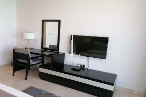 Apartment de 2 dormitorios en Corniche Road, UAE No. 37495 13