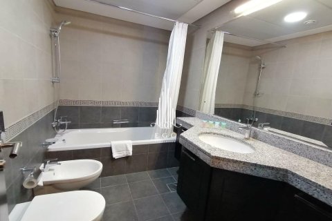 Apartment de 2 dormitorios en Corniche Road, UAE No. 37495 12