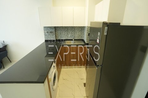 Apartment de 2 dormitorios en Masdar City, UAE No. 224205 9