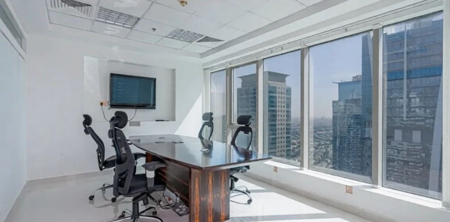 399.2m² Office in Dubai, UAE No. 216407