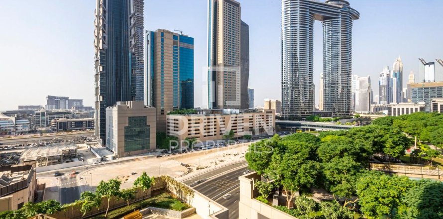Apartment de 1 dormitorio en The Lofts, UAE No. 215127