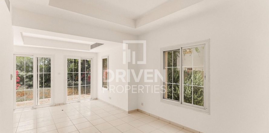 3 bedrooms Villa in Springs 12, UAE No. 212738