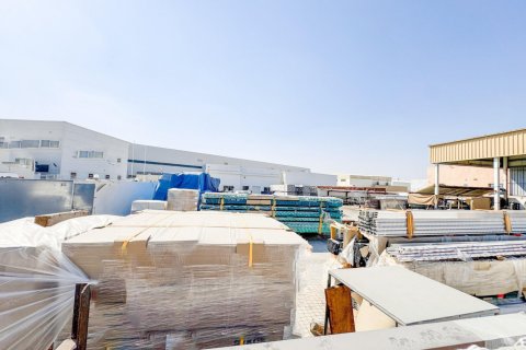 2787.1m² Land in Al Quoz, UAE No. 47674 3