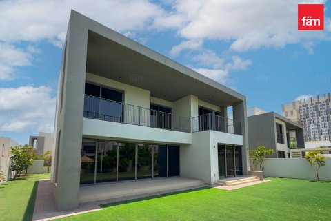 5 bedrooms Villa in Dubai Hills Estate, UAE No. 215692