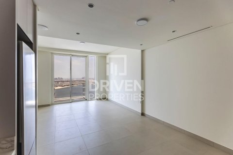 1 bedroom Apartment in EMAAR Beachfront, UAE No. 212832 6