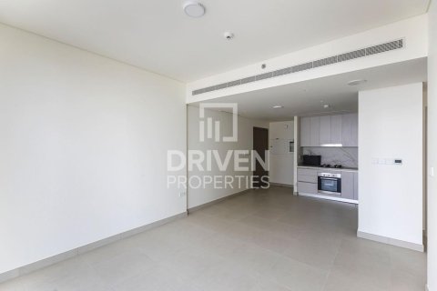 1 bedroom Apartment in EMAAR Beachfront, UAE No. 212832 3