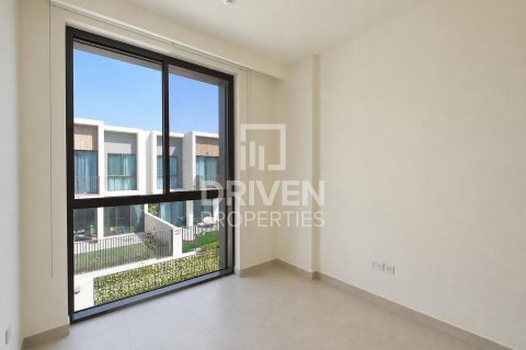 Townhouse de 3 dormitorios en The Valley, UAE No. 222911 13
