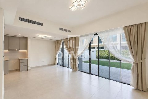 Townhouse de 3 dormitorios en The Valley, UAE No. 222911 14