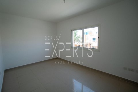 Villa de 4 dormitorios en Al Reef, UAE No. 224227 14