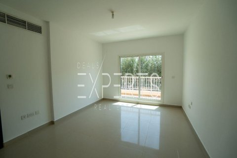 Villa de 4 dormitorios en Al Reef, UAE No. 224227 15