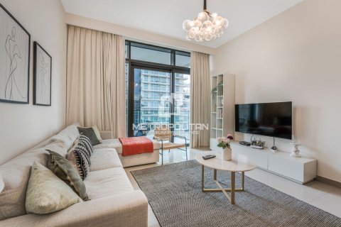 1 bedroom Apartment in EMAAR Beachfront, UAE No. 76820 8