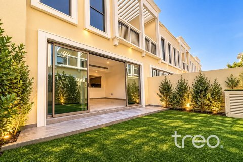 4 bedrooms Townhouse in Damac Lagoons, UAE No. 220931