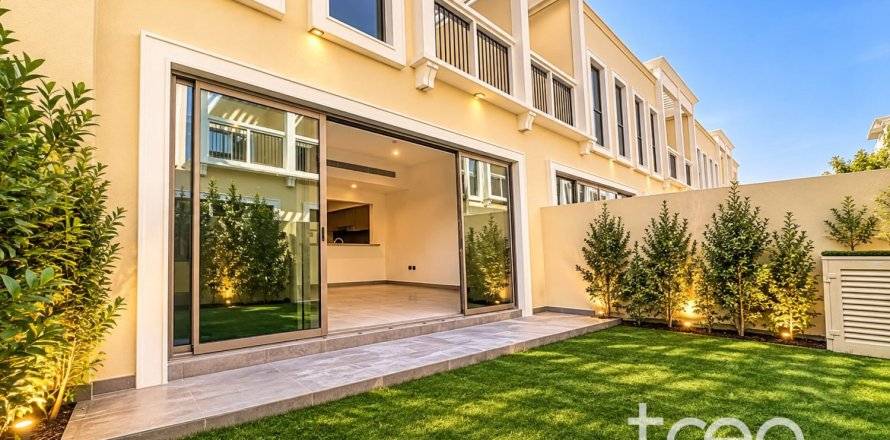 4 bedrooms Townhouse in Damac Lagoons, UAE No. 220931