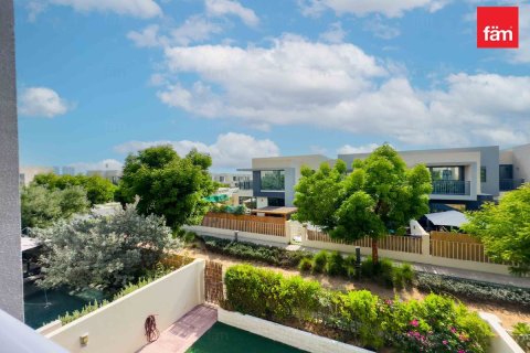 3 bedrooms Villa in Dubai Hills Estate, UAE No. 126942
