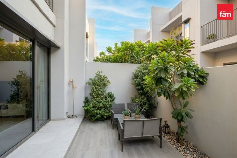2 bedrooms Townhouse in Mohammed Bin Rashid City, UAE No. 210930 3
