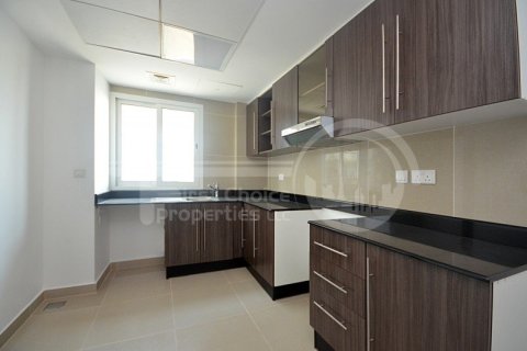 3 bedrooms Apartment in Al Reef, UAE No. 172810 6
