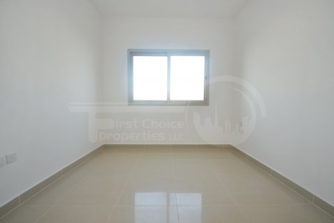 3 bedrooms Apartment in Al Reef, UAE No. 172810 8