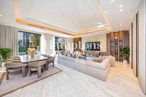 5 غرفة نوم  فيلا في Emerald Hills, الإمارات العربية المتحدة رقم 213649