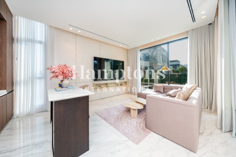 5 غرفة نوم فيلا في Emerald Hills, الإمارات العربية المتحدة رقم 213649 4