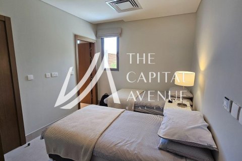 7 bedrooms Villa in Abu Dhabi, UAE No. 223575 21
