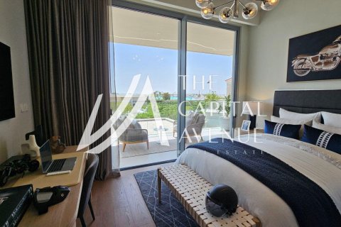 7 bedrooms Villa in Abu Dhabi, UAE No. 223575 16