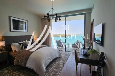 7 bedrooms Villa in Abu Dhabi, UAE No. 223575 18