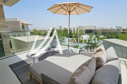 7 bedrooms Villa in Abu Dhabi, UAE No. 223575 22