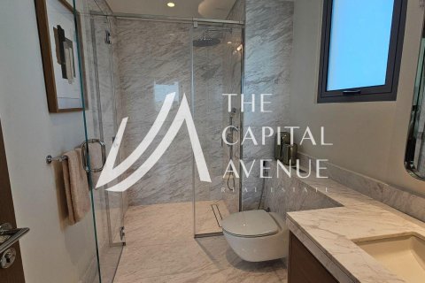 7 bedrooms Villa in Abu Dhabi, UAE No. 223575 30