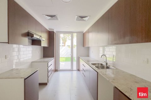 3 bedrooms Townhouse in Dubai, UAE No. 216729 4