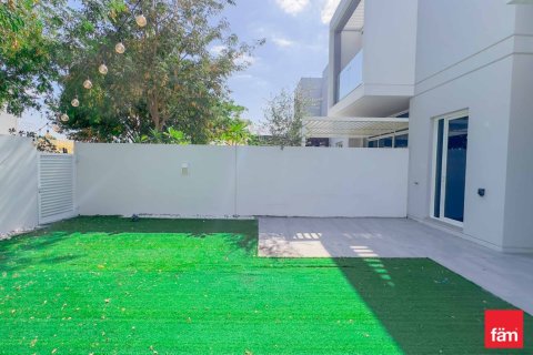 3 bedrooms Townhouse in Dubai, UAE No. 216729 14
