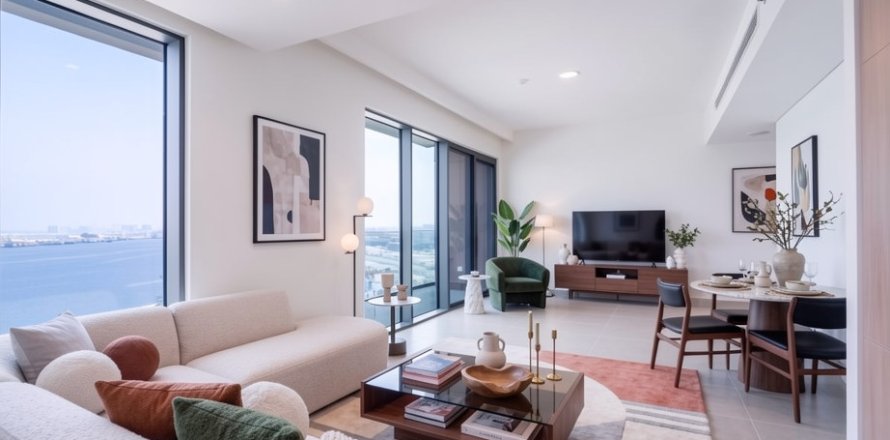 Apartment de 3 dormitorios en Mina Rashid, UAE No. 183281