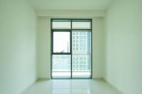Appartement de 2 chambres à EMAAR Beachfront, UAE No. 223412 13