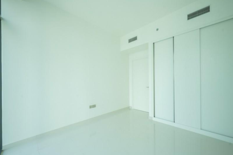 Appartement de 2 chambres à EMAAR Beachfront, UAE No. 223412 11