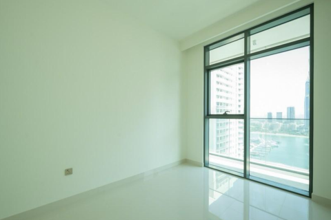 Appartement de 2 chambres à EMAAR Beachfront, UAE No. 223412 12