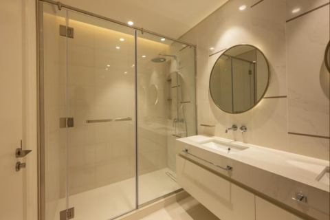 Appartement de 2 chambres à EMAAR Beachfront, UAE No. 223412 18