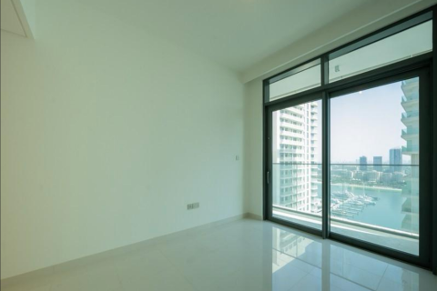 Appartement de 2 chambres à EMAAR Beachfront, UAE No. 223412 5