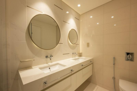 Appartement de 2 chambres à EMAAR Beachfront, UAE No. 223412 15