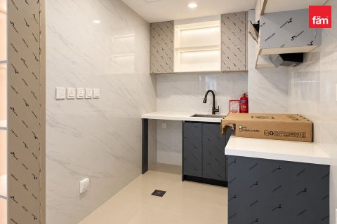 Appartement de 2 chambres à International City, UAE No. 221855 9