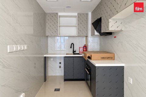 Appartement de 2 chambres à International City, UAE No. 221855 8