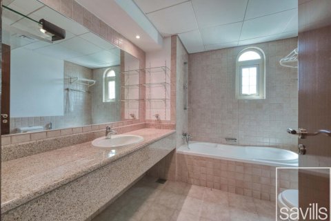 5 bedrooms Villa in Jumeirah Islands, UAE No. 211067 5