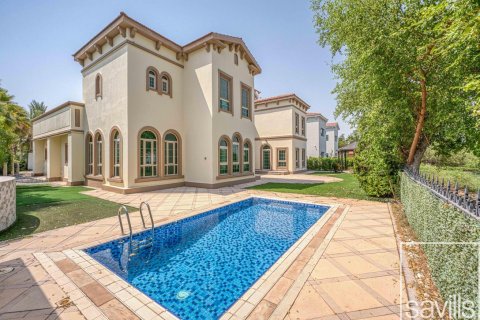 5 bedrooms Villa in Jumeirah Islands, UAE No. 211067