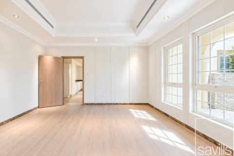 5 bedrooms Villa in Jumeirah Islands, UAE No. 211067 13