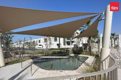 Villa de 4 dormitorios en Dubai, UAE No. 105531 8