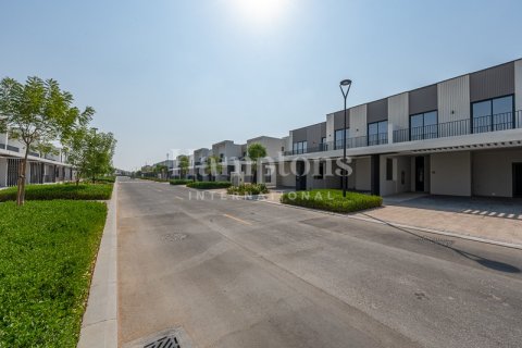 Villa de 3 chambres à Dubai South (Dubai World Central), UAE No. 167744 20