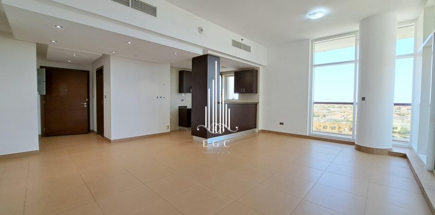 Квартира с 2 спальнями в Халифа-Сити, ОАЭ №36730