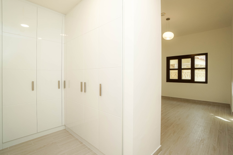 Apartment de 2 dormitorios en Jumeirah Golf Estates, UAE No. 205615 18